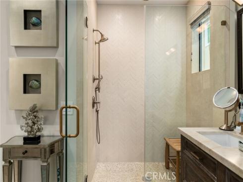 115 E Bay Avenue, Newport Beach, CA