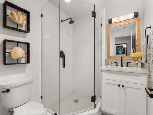 115 E Bay Avenue, Newport Beach, CA