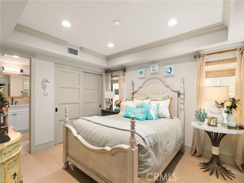 115 E Bay Avenue, Newport Beach, CA