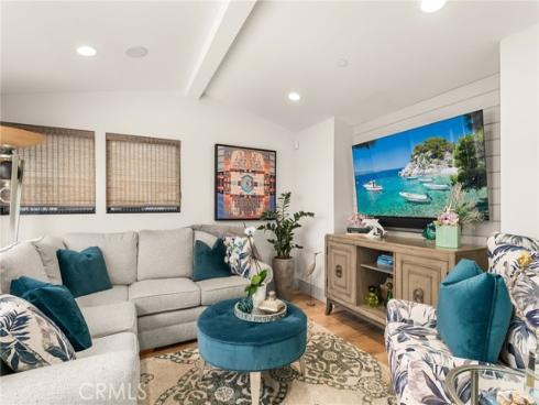 115 E Bay Avenue, Newport Beach, CA