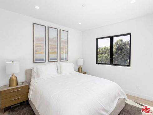 1703  Plaza Del Sur  , Newport Beach, CA