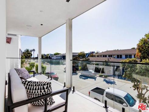 1703  Plaza Del Sur  , Newport Beach, CA