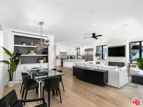 1703  Plaza Del Sur  , Newport Beach, CA