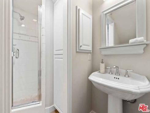 506 W Oceanfront  2 , Newport Beach, CA