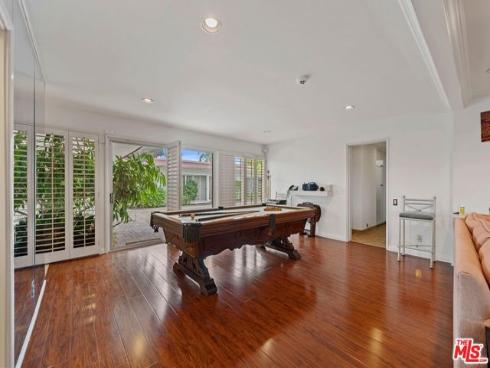 1542 Galaxy Drive, Newport Beach, CA