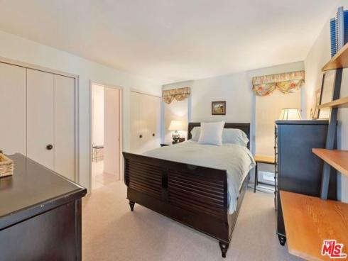 1542 Galaxy Drive, Newport Beach, CA