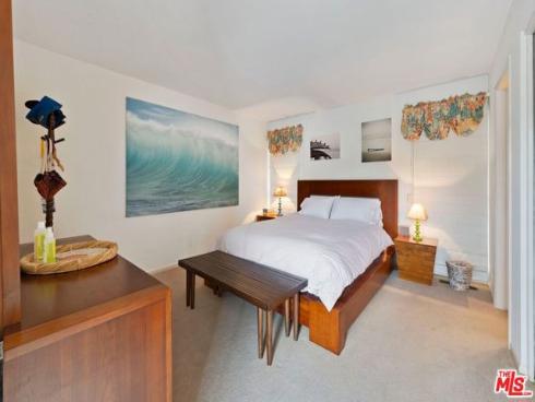 1542 Galaxy Drive, Newport Beach, CA