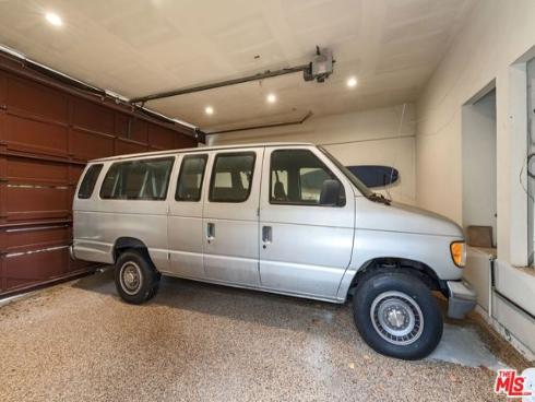 1542 Galaxy Drive, Newport Beach, CA