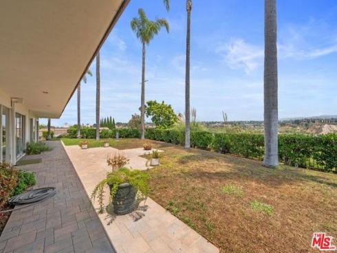 1542  Galaxy   Drive, Newport Beach, CA