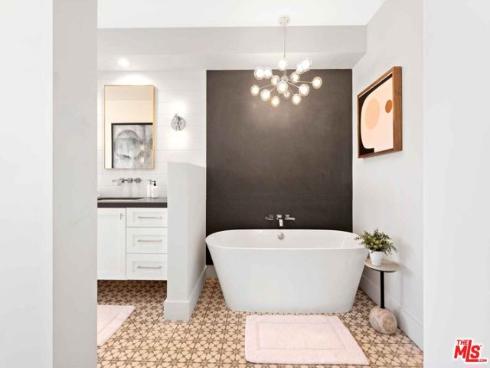 4106 River Avenue, Newport Beach, CA