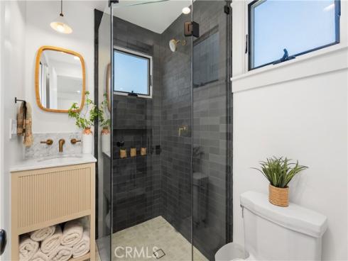 337 Holmwood Drive, Newport Beach, CA