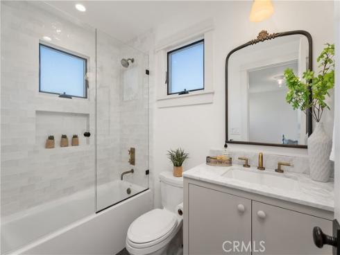 337 Holmwood Drive, Newport Beach, CA