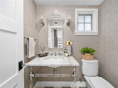 1514 Ruth Lane, Newport Beach, CA