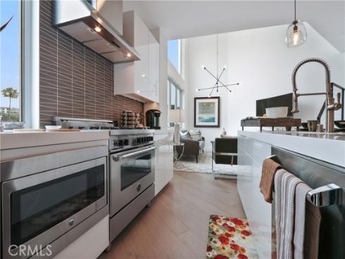 4405 Channel Place, Newport Beach, CA