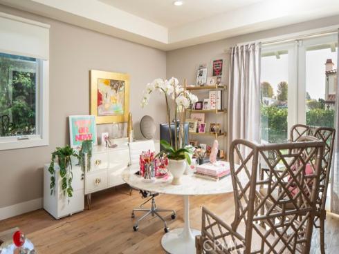 547 Tustin Avenue, Newport Beach, CA