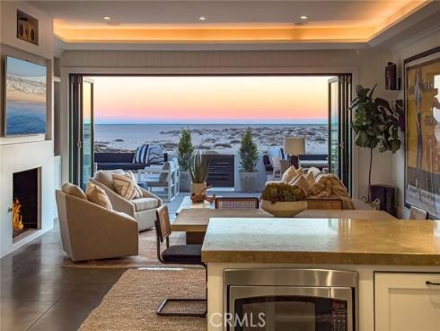 1111 E Balboa Boulevard, Newport Beach, CA