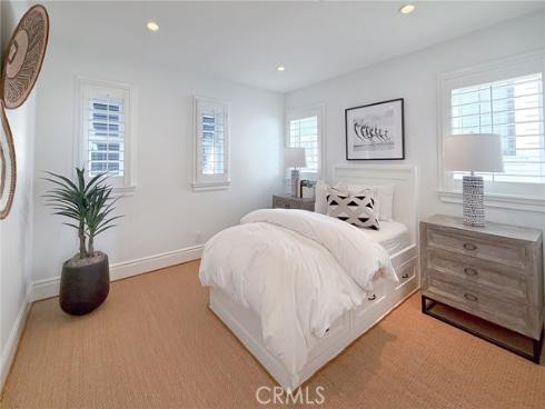 1111 E Balboa Boulevard, Newport Beach, CA