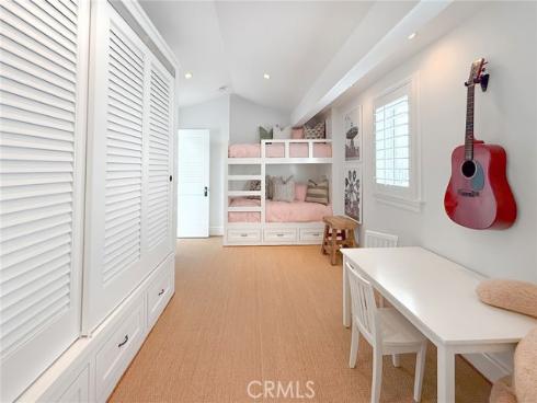 1111 E Balboa Boulevard, Newport Beach, CA