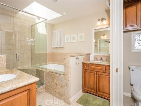 220 Apolena Avenue, Newport Beach, CA