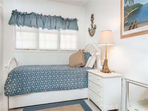 220 Apolena Avenue, Newport Beach, CA