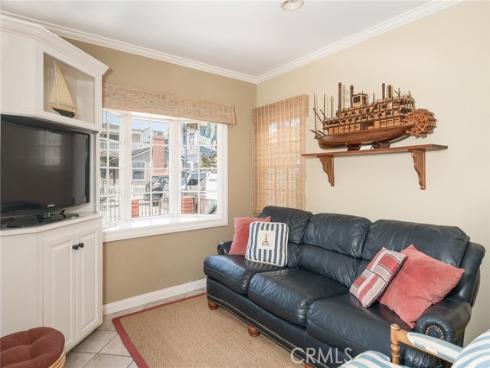 220 Apolena Avenue, Newport Beach, CA