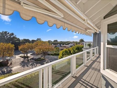 7 Northampton 104 Court, Newport Beach, CA