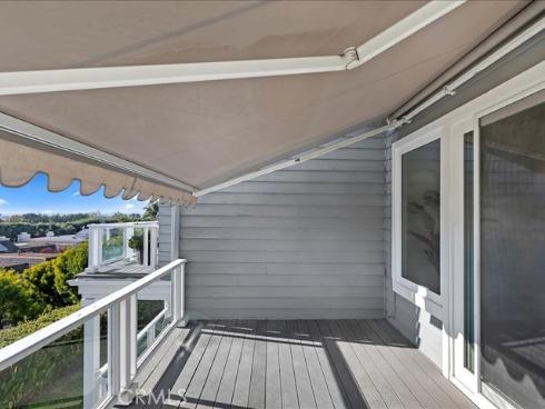 7 Northampton 104 Court, Newport Beach, CA