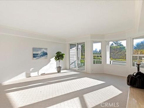 7 Northampton 104 Court, Newport Beach, CA