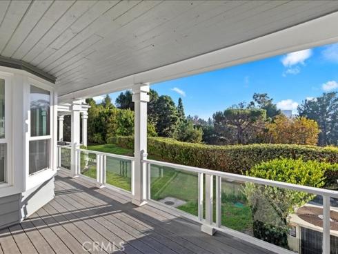 7 Northampton 104 Court, Newport Beach, CA