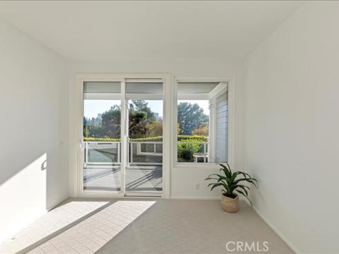 7 Northampton 104 Court, Newport Beach, CA