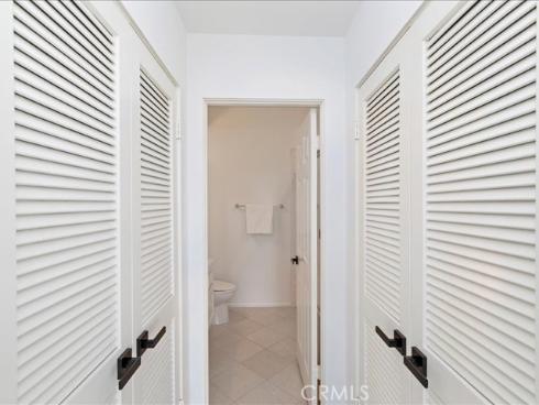 7 Northampton 104 Court, Newport Beach, CA