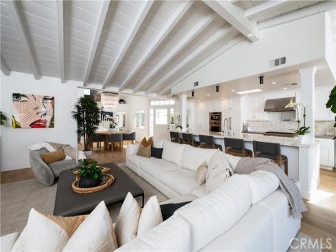 56 Balboa Coves , Newport Beach, CA