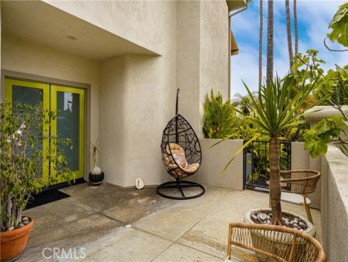 27 Seabrook 73 , Newport Beach, CA