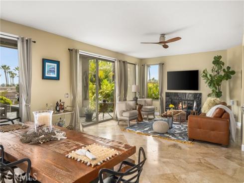 27 Seabrook 73 , Newport Beach, CA