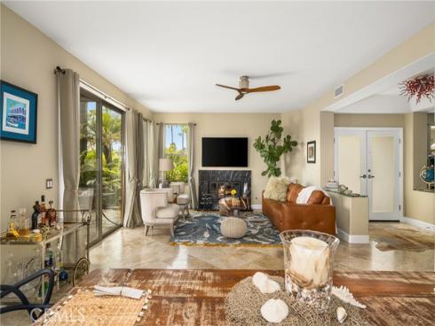 27 Seabrook 73 , Newport Beach, CA