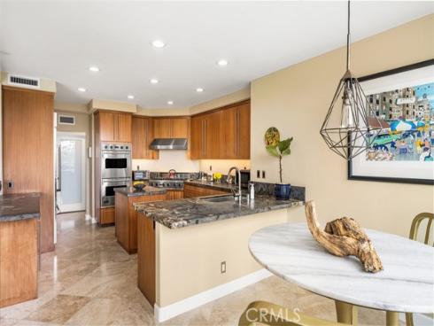 27 Seabrook 73 , Newport Beach, CA
