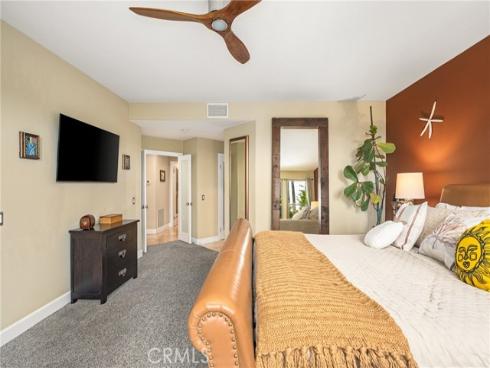 27 Seabrook 73 , Newport Beach, CA