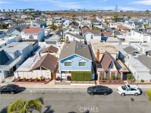 331 Walnut Street, Newport Beach, CA