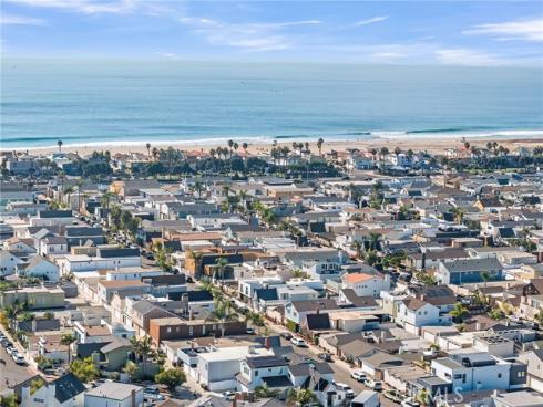 331 Walnut Street, Newport Beach, CA