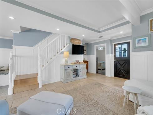 331 Walnut Street, Newport Beach, CA