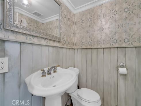 331 Walnut Street, Newport Beach, CA