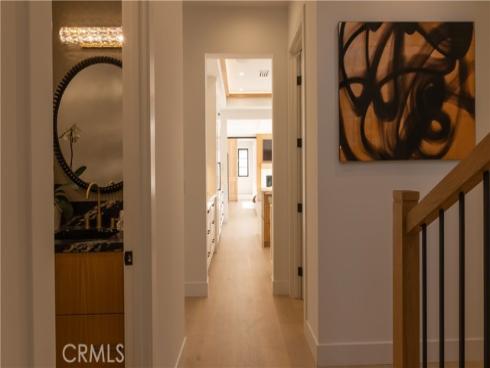 600 Powell Place , Newport Beach, CA