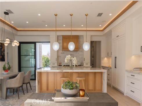 600 Powell Place , Newport Beach, CA