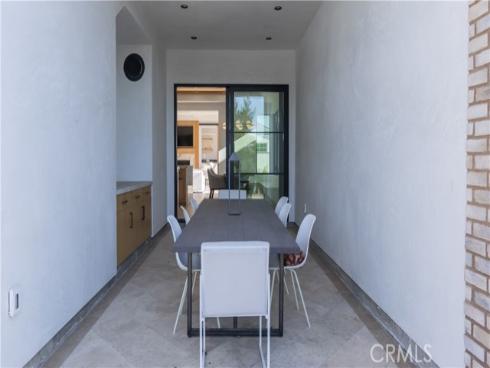 600 Powell Place , Newport Beach, CA