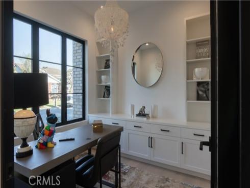 600 Powell Place , Newport Beach, CA