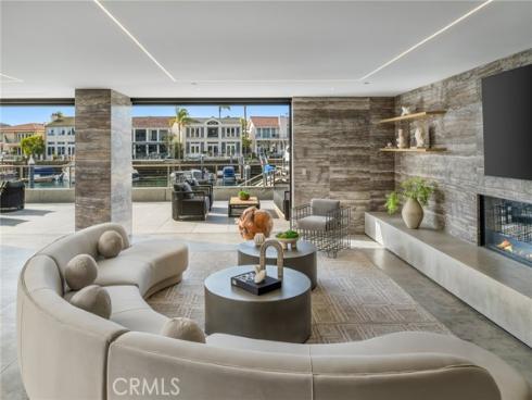 433 Harbor Island Drive, Newport Beach, CA