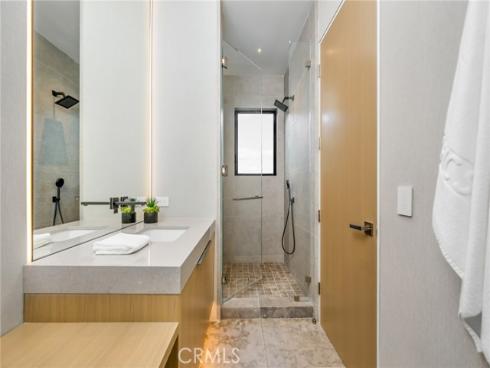 433 Harbor Island Drive, Newport Beach, CA