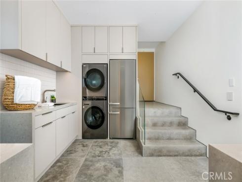 433 Harbor Island Drive, Newport Beach, CA