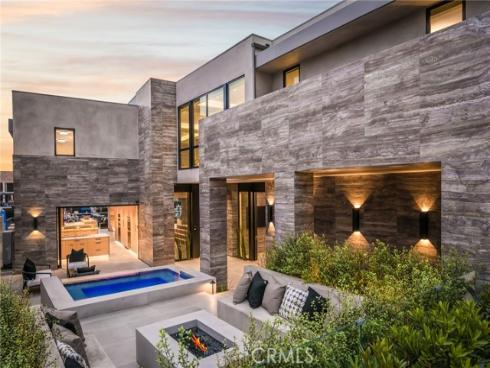 433 Harbor Island Drive, Newport Beach, CA