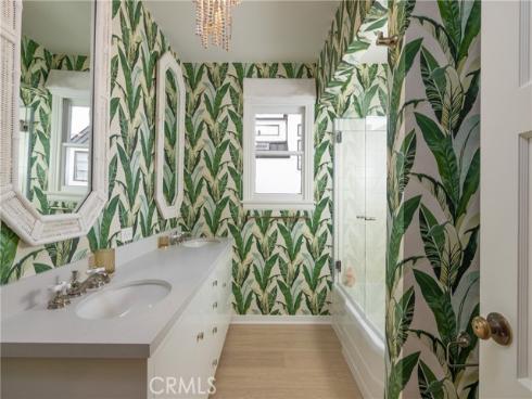 1411 E Bay Avenue, Newport Beach, CA